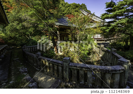 四国八十八箇所65番　三角寺　三角の池　愛媛県四国中央市 112148369