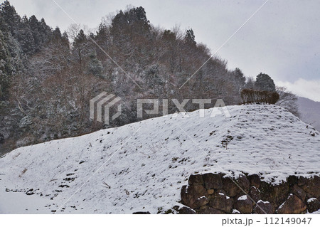 なごり雪の一乗谷朝倉氏遺跡 112149047