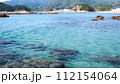海と浜辺 112154064