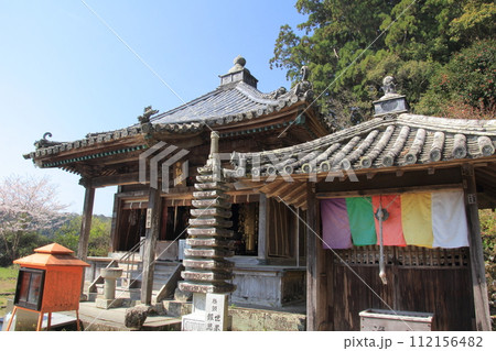 四国霊場第22番札所「平等寺」大師堂 四国霊場第22番札所「平等寺」大師堂 112156482