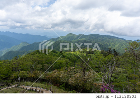焼山から蛭ヶ岳間の登山道 焼山から蛭ヶ岳間の登山道 112158503