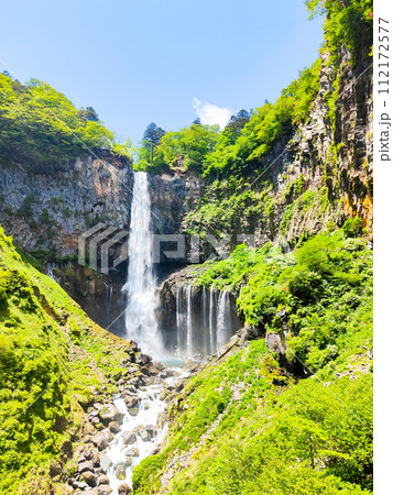 華厳の滝 112172577