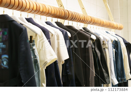 アパレル　イメージ 112173884