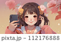 自撮りしている少女 112176888