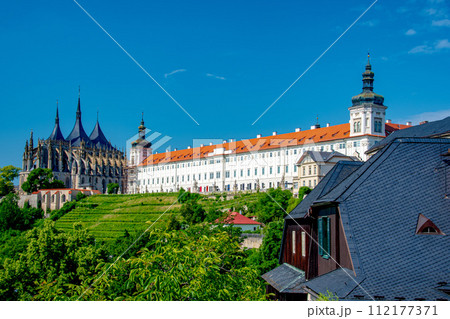 チェコのクトナー・ホラの世界遺産の景色 チェコのクトナー・ホラの世界遺産の景色 112177371