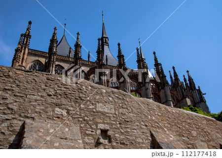 チェコのクトナー・ホラの世界遺産の景色 112177418