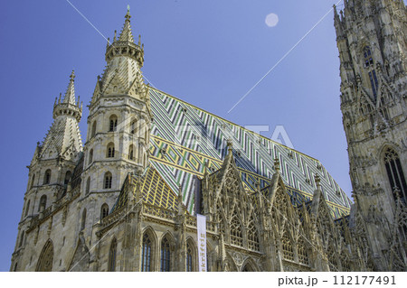 オーストリアのウィーンの街の風景 オーストリアのウィーンの街の風景 112177491