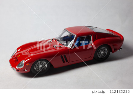 ミニカー 112185236