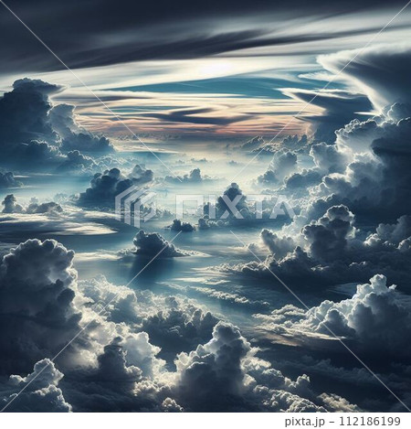 雲の上から流れる雲 112186199