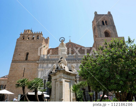 モンレアーレ大聖堂（Duomo di Monreale）（イタリア　シチリア島） 112186286