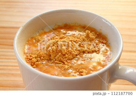 きなこが浮いたきな粉牛乳 112187700