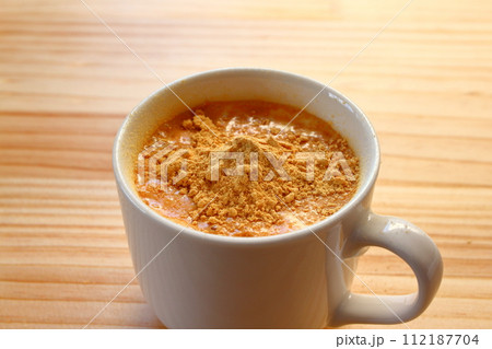 きなこが浮いたきな粉牛乳 112187704