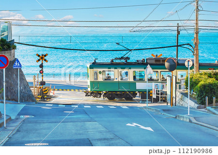 湘南海岸　鎌倉高校前駅踏切 112190986