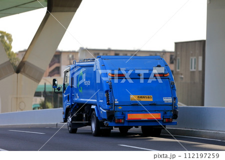 塵芥車（ゴミ収集車） 112197259