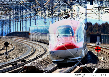 秋田に向かう秋田新幹線・E6系『こまち』那須塩原駅にて 秋田に向かう秋田新幹線・E6系『こまち』那須塩原駅にて 112200131