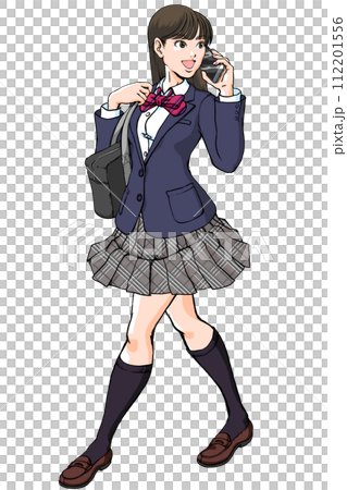 微笑的女高中生一邊用智慧型手機說話，一邊瀟灑地走路_Blazer 112201556