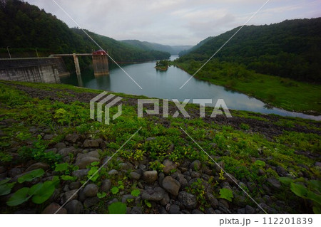漁川ダムの堤体とえにわ湖 112201839
