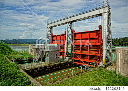 浅河原調整池ダムのゲート 浅河原調整池ダムのゲート 112202143