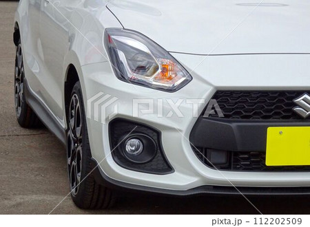 自動車イメージ　スズキ4代目スイフトスポーツのフロントマスク 112202509