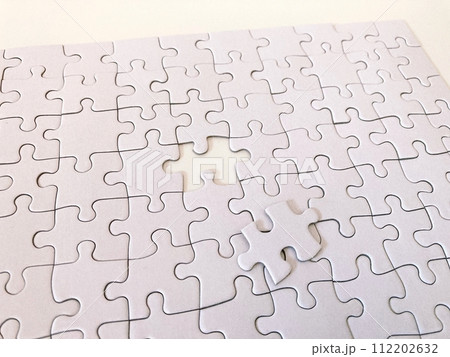 最後のピースをはめる 112202632