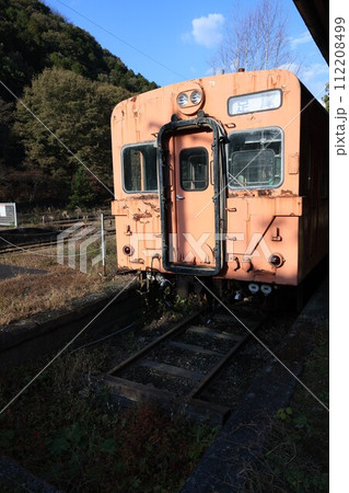 渡良瀬渓谷鉄道足尾駅のキハ35型ディーゼルカー 112208499