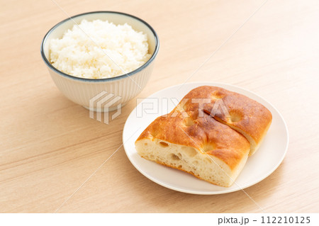 パンとご飯 112210125