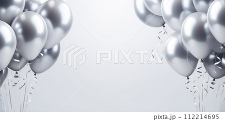 White and silver shiny balloons with copy space on light gray plain background. Festive backdrop. Balloons bunch. Horizontal banner. Birthday party decoration. Front view. Space for greeting text. 112214695