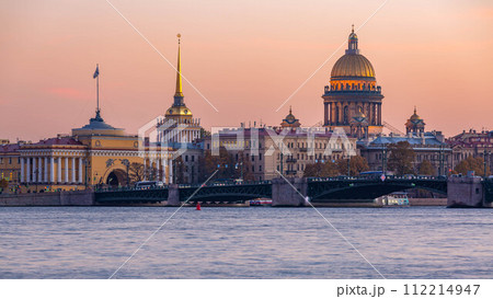 The dome of St Isaac's Cathedral in Saint Petersburg, Classical view of Neva river with Isaakievsky Cathedral in Saint-Petersburg, Russia 112214947