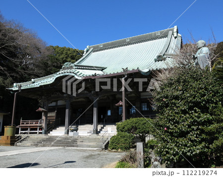 藤沢市の龍口寺(大本堂・日蓮大聖人像) 藤沢市の龍口寺(大本堂・日蓮大聖人像) 112219274