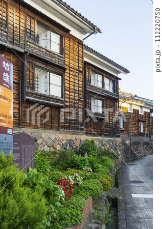 南砺市 城端の蔵回廊 112220750