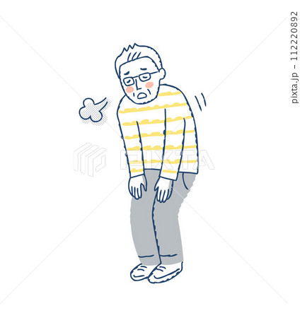 疲れてため息をついているシニア男性 112220892
