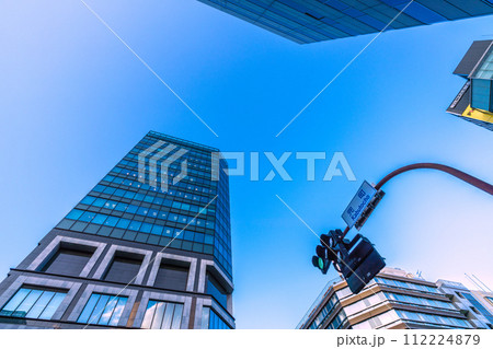 日本の東京都市景観 4万円台日経平均株価史上最高値更新…茅場町駅前の「兜町」交差点などを望む＝4日 112224879