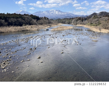 鬼怒川から見渡す残雪の日光連山_3月 鬼怒川から見渡す残雪の日光連山_3月 112226632
