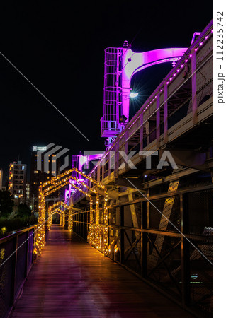 東京 墨田区 すみだリバーウォークの夜景 東京 墨田区 すみだリバーウォークの夜景 112235742