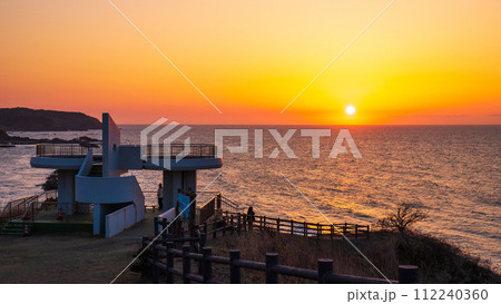 御野立公園の夕景 112240360