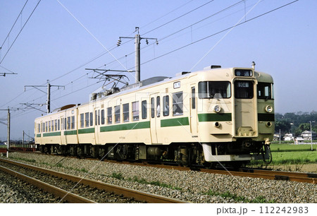 1984年長崎本線肥前山口駅付近を走る713系電車 1984年長崎本線肥前山口駅付近を走る713系電車 112242983