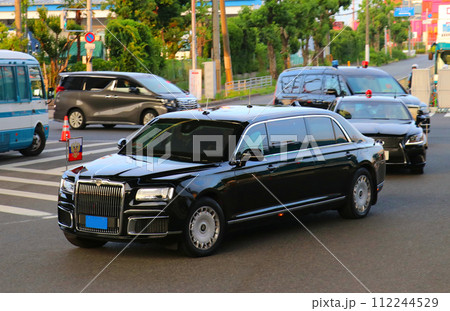 ロシアの大統領専用車 112244529