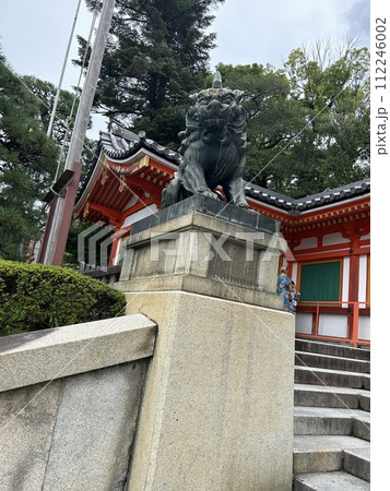 京都、祇園の八坂神社の角がある狛犬、吽です。 京都、祇園の八坂神社の角がある狛犬、吽です。 112246002