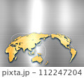 メタリックな背景と世界地図 112247204