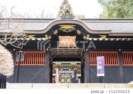 早春の瑞鳳殿　拝殿　宮城県仙台市 112250223