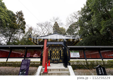 早春の瑞鳳殿　拝殿　宮城県仙台市 112250229