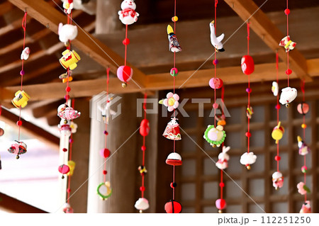 高瀬神社の吊るし雛 高瀬神社の吊るし雛 112251250