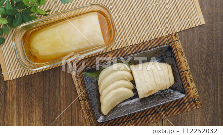 大根の漬け物・醤油漬け イメージ 大根の漬け物・醤油漬け イメージ 112252032