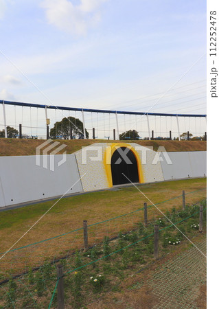 響灘緑地 グリーンパーク 福岡県 北九州 若松 公園 ブランコ 世界最長のブランコ 響灘緑地 グリーンパーク 福岡県 北九州 若松 公園 ブランコ 世界最長のブランコ 112252478