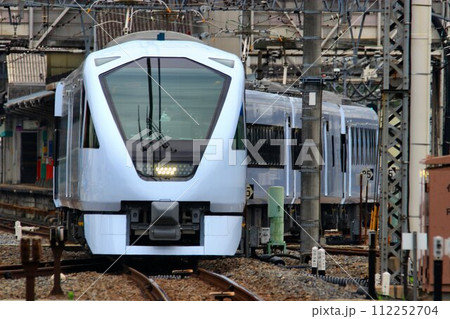 美しく輝く白磁の超豪華特急は日光・鬼怒川へ… 東武鉄道・新特急『スペーシアX』N100系 112252704