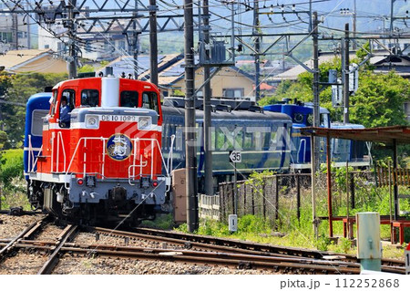 新緑の鬼怒路をプッシュプル列車が行く…DL大樹『PP運転』 新緑の鬼怒路をプッシュプル列車が行く…DL大樹『PP運転』 112252868