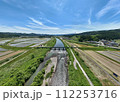 【空撮】由利高原鉄道の鉄橋と鳥海山(秋田県)＜南東向き/遠景＞ 112253716