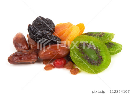 Dry fruits isolated Dry fruits isolated 112254107
