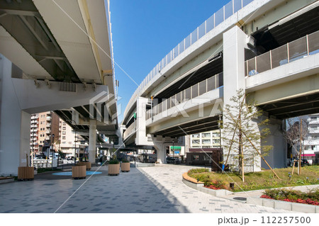 東京都港区東麻布の一の橋公園 112257500