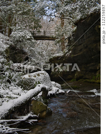 剣龍峡雪景色 112259897